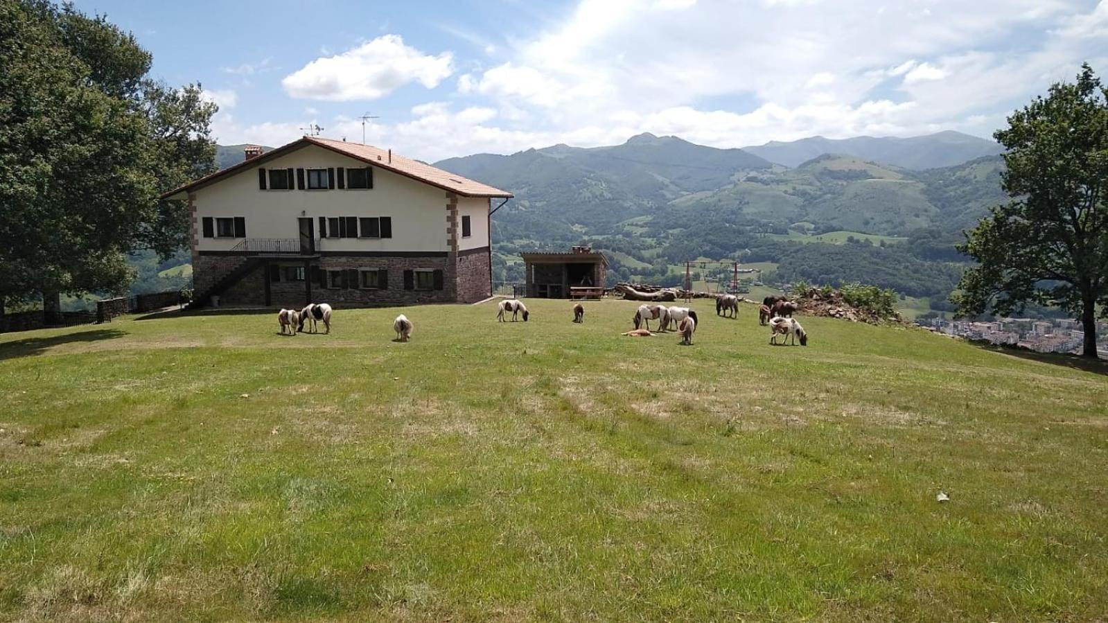 Autxikoborda Guest House Elbete Exterior foto